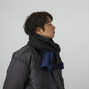 2WAY QUILT PONCHO - BLACK / NAVY