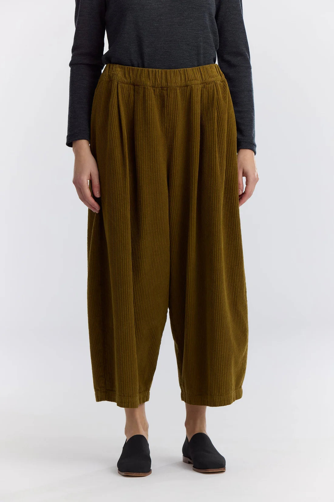 CORDUROY WIDE PANTS - DARK OLIVE