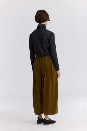 CORDUROY WIDE PANTS - DARK OLIVE