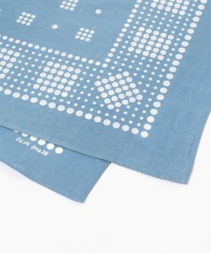 BEAMS PLUS DISCHARGE PRINTING BANDANA  - LIGHT BLUE / LARGE DOTS