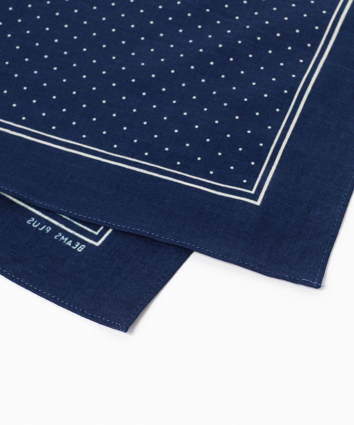 BEAMS PLUS DISCHARGE PRINTING BANDANA  - NAVY / SMALL DOTS