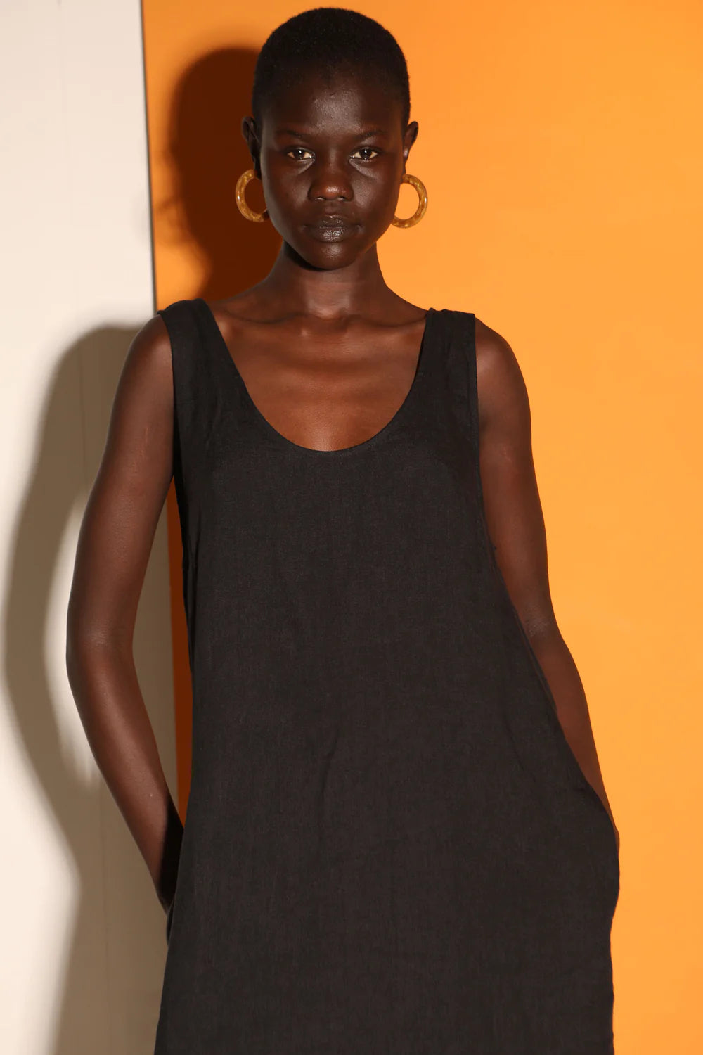 SIMPLY CHIC LINEN SHIFT DRESS - BLACK