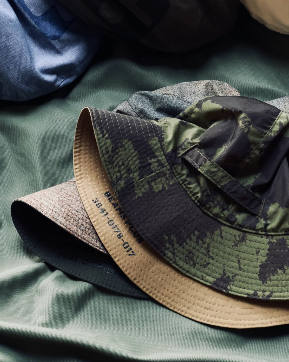 BEAMS PLUS MILITARY REVERSIBLE SUN HAT - OLIVE