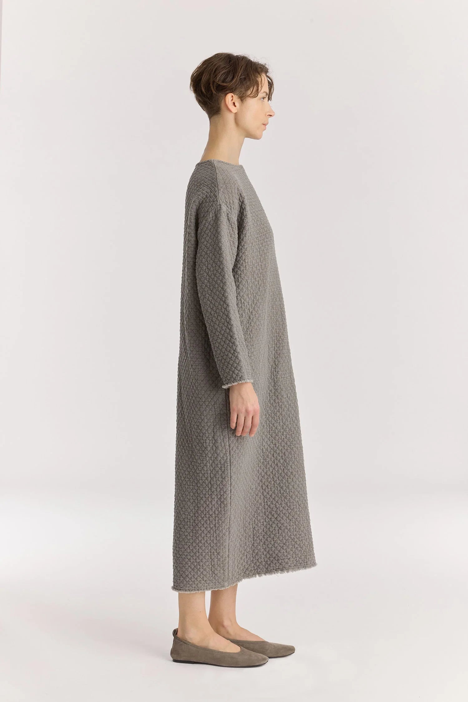 DIAMOND QUILTED DRESS - DARK STONE