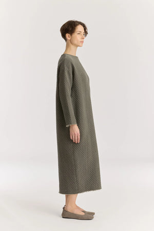 DIAMOND QUILTED DRESS - SLATE