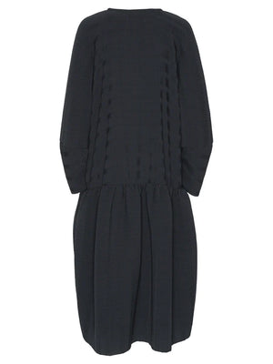 HILLY PLISSE DRESS - BLACK