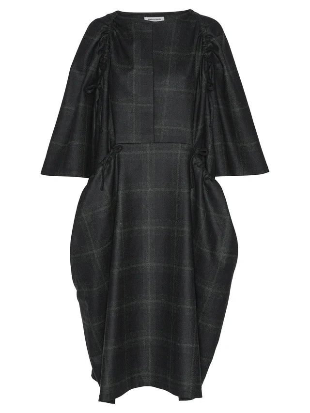 PULL DRESS - DARK CHECKS