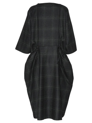 PULL DRESS - DARK CHECKS
