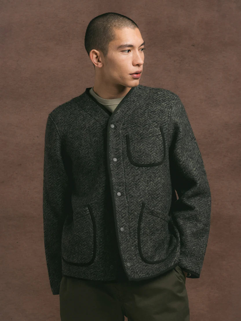 NEIST CARDIGAN - MOSS HERRINGBONE
