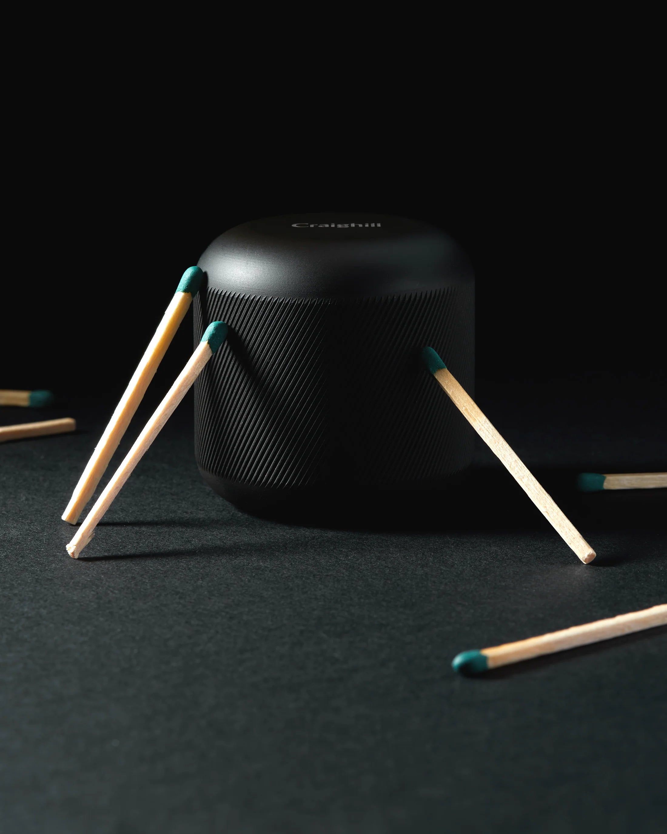MATCH STRIKER - BLACK