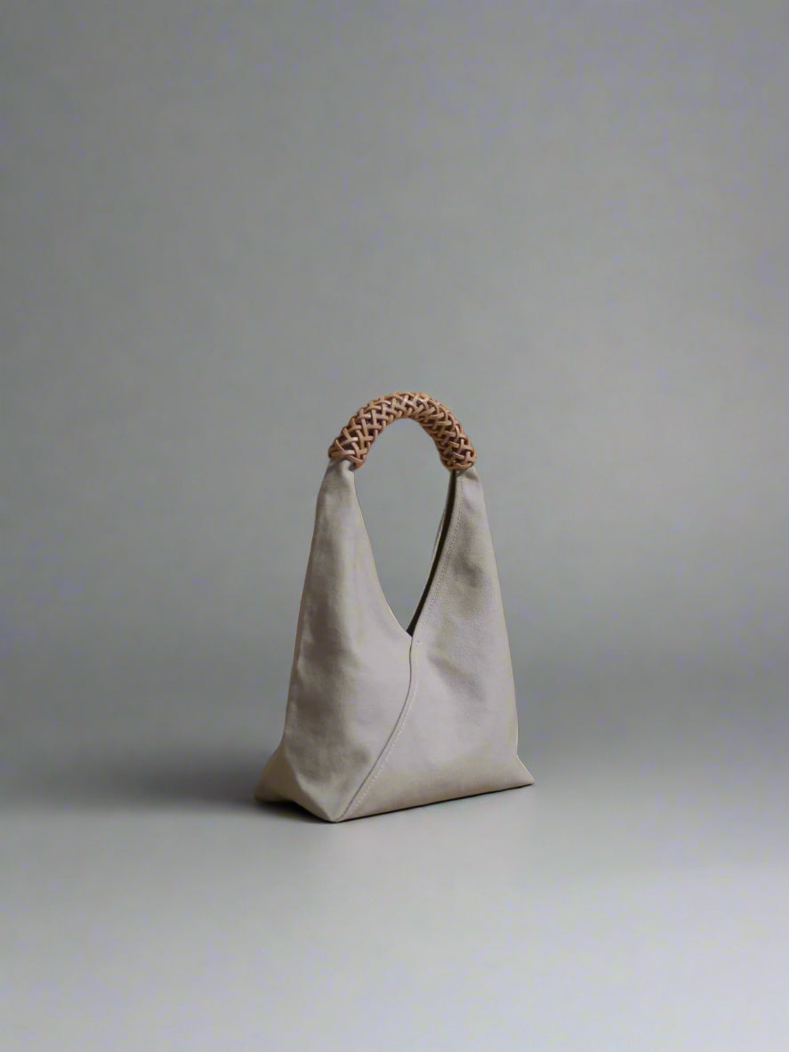 WOVEN TRIANGLE BAG SMALL - IVORY