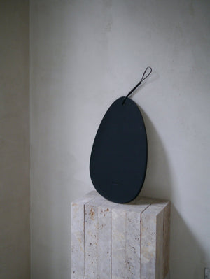 WOVEN PEBBLE MIRROR LARGE - BLACK