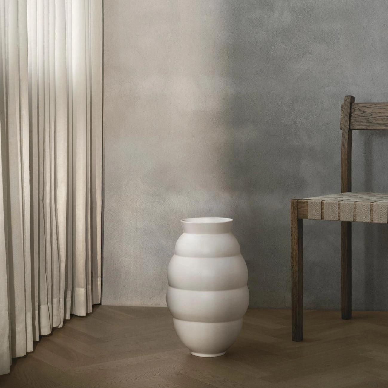 Tortus Archie vase No5