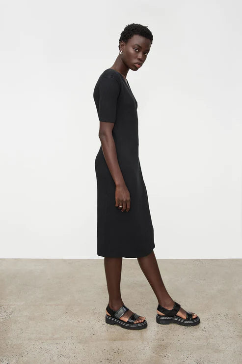 ANNIE WRAP DRESS - BLACK