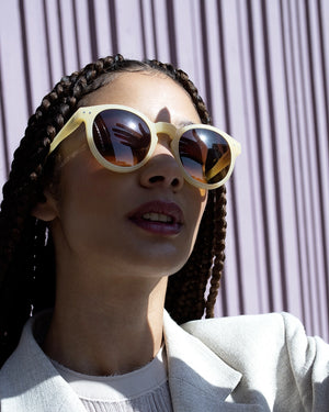 IZIPIZI ADULT SUNGLASSES #M - GLOSSY IVORY