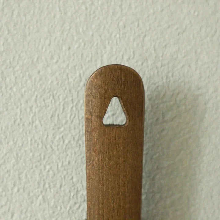 SHOE HORN - WALNUT