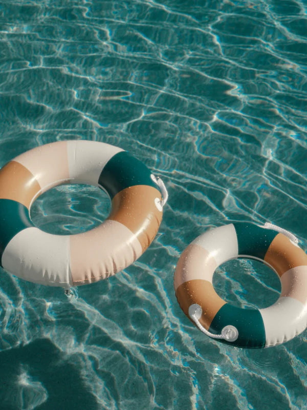 CLASSIC POOL FLOAT - SMALL - 70'S PANEL