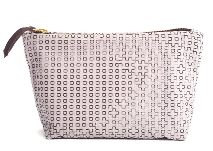 STAND-UP POUCH - WHITE SASHIKO