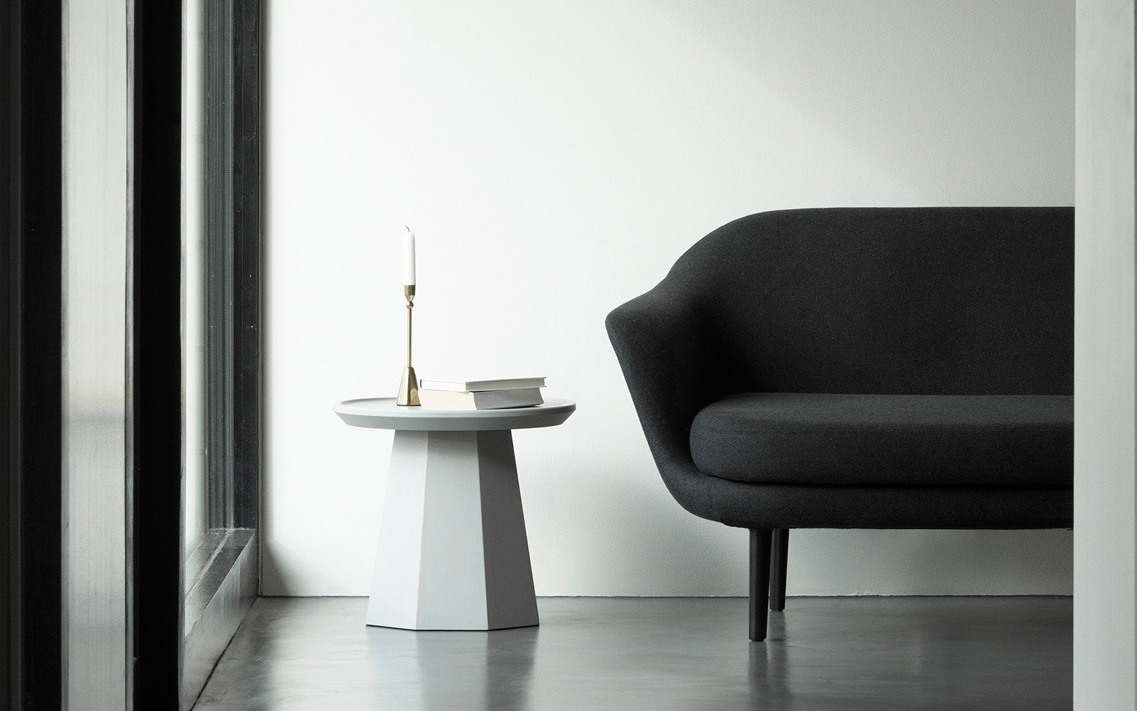 PINE TABLE SMALL - DARK BLUE