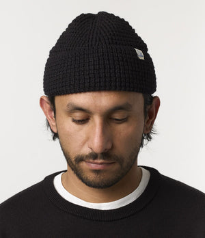 GENDERLESS WAFFLE BEANIE - DEEP BLACK